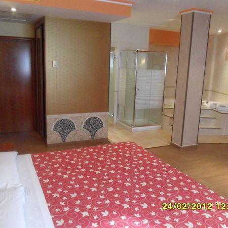 Motel Emporio Cabezón de Pisuerga Екстериор снимка