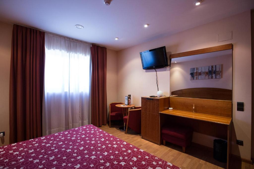Motel Emporio Cabezón de Pisuerga Екстериор снимка
